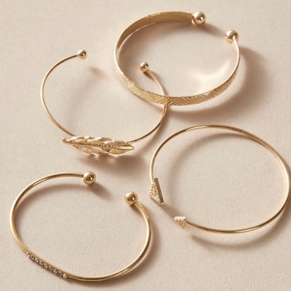 JUST IN!! GORGEOUS Gold Bracelets! - Picture 3 of 3